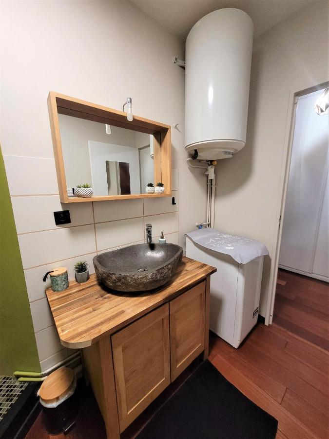 Nid Douillet Plein De Charme Avec Parking Gratuit Apartment Chantilly Luaran gambar