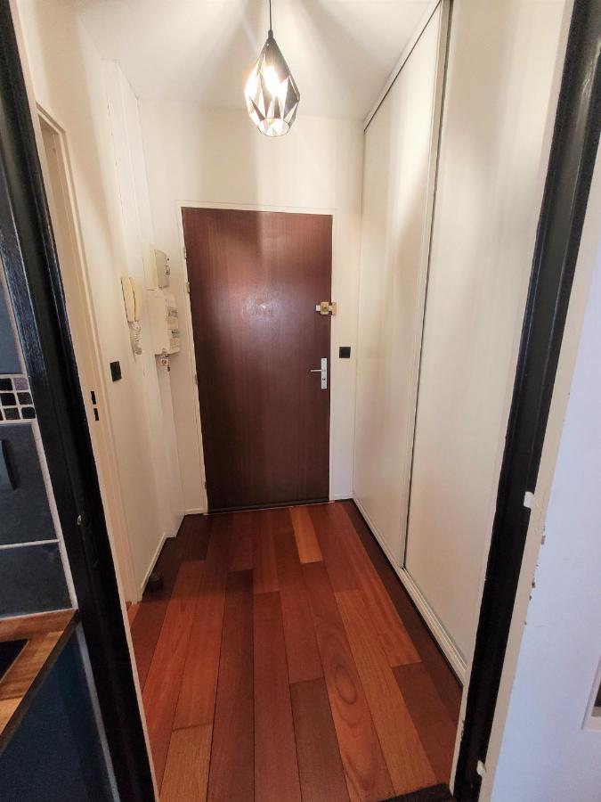 Nid Douillet Plein De Charme Avec Parking Gratuit Apartment Chantilly Luaran gambar