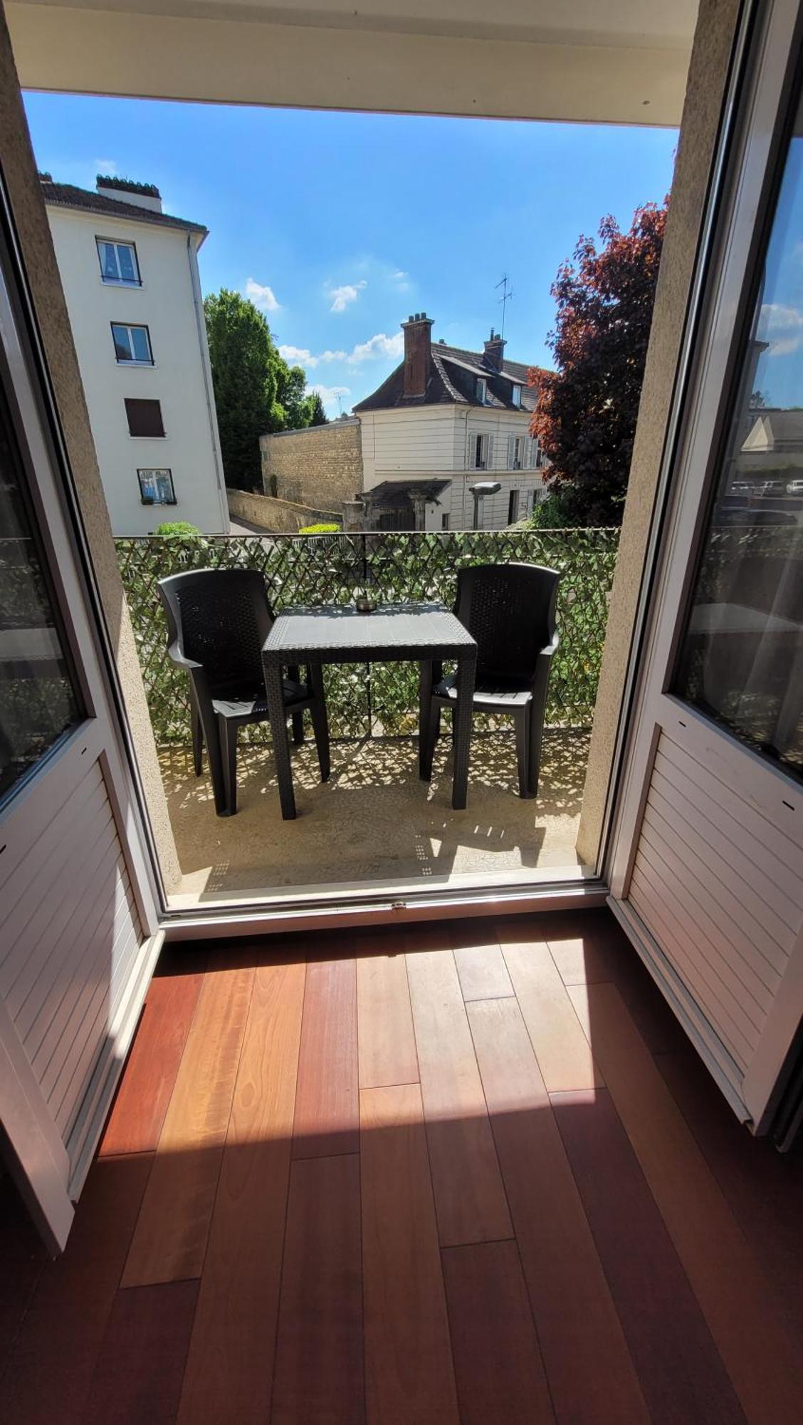 Nid Douillet Plein De Charme Avec Parking Gratuit Apartment Chantilly Luaran gambar