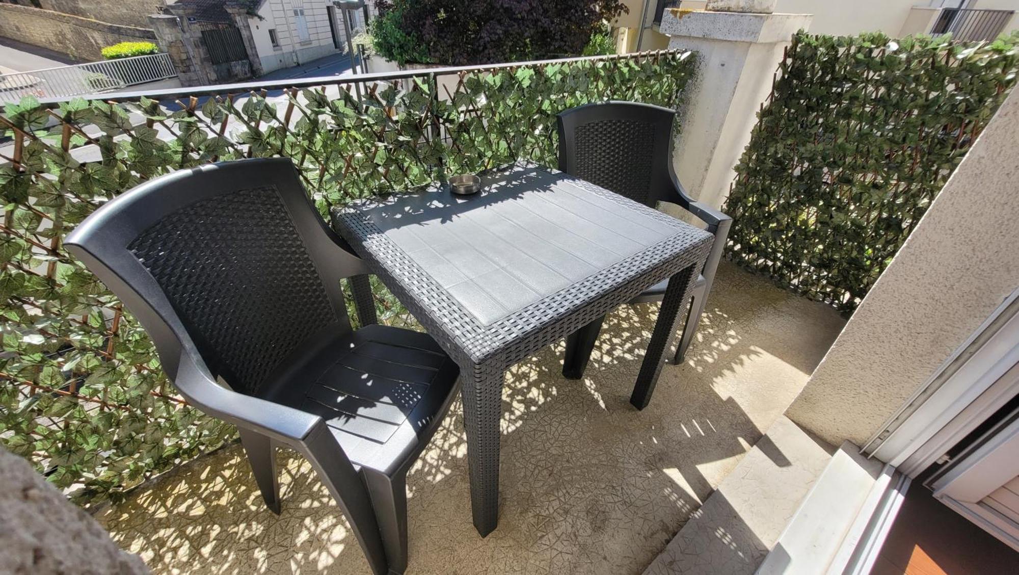 Nid Douillet Plein De Charme Avec Parking Gratuit Apartment Chantilly Luaran gambar